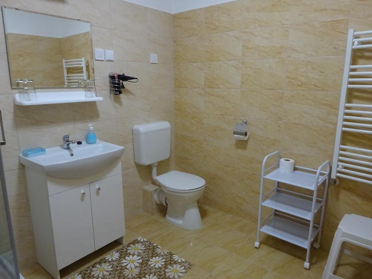 Era Apartman Apartment Harkany Exterior photo